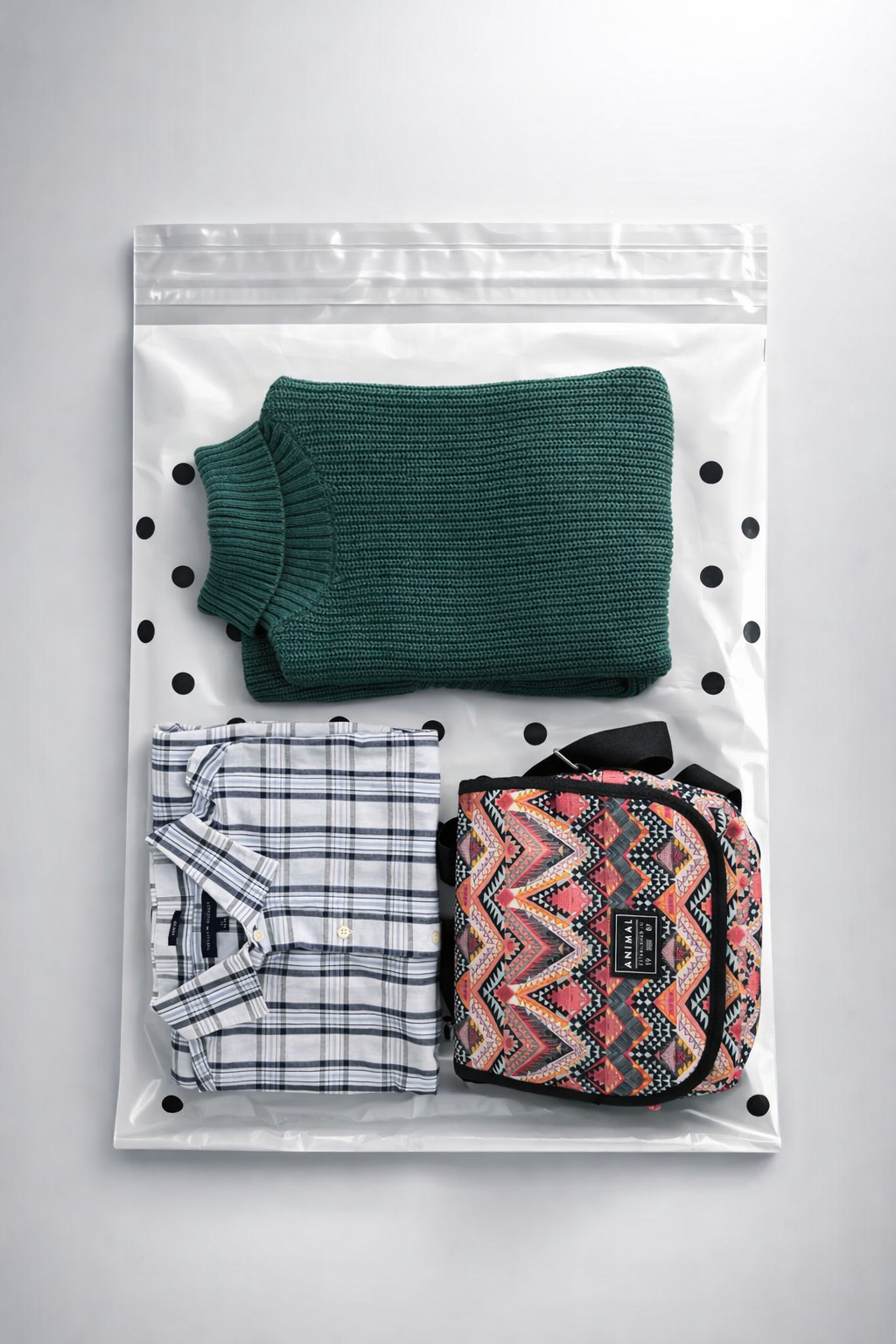 Look at My Bundles! Why Bundle Deals Work for Clothing Resellers PopPack